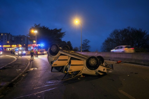 Réveillon du 31: près de la moitié des Français craignent un accident routier dû à l'alcool