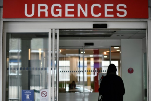 L'entrée des urgences de l'hôpital Cochin à Paris, le 11 janvier 2017
