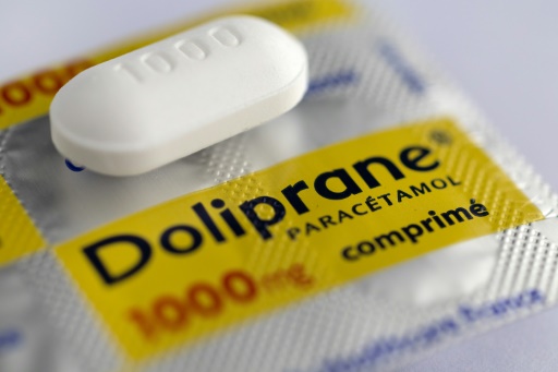 Un comprimé de Doliprane 1000 mg photographié à Quimper, le 16 octobre 2024
